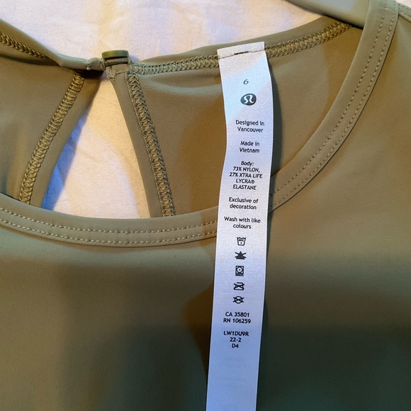 Lululemon romper NWT - Picture 3 of 5